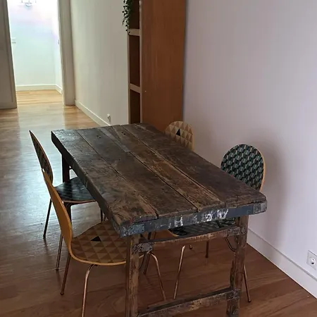 Bedooms With Shared Bathroom In Accommodation In Historic Largo Do Carmo *